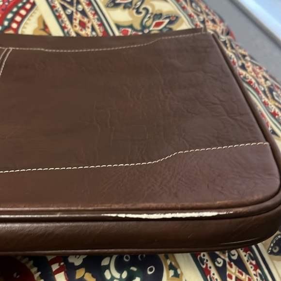 COLE HAAN Dark Brown Genuine Leather Front Flap Underarm Portfolio Briefcase - Picture 16 of 16